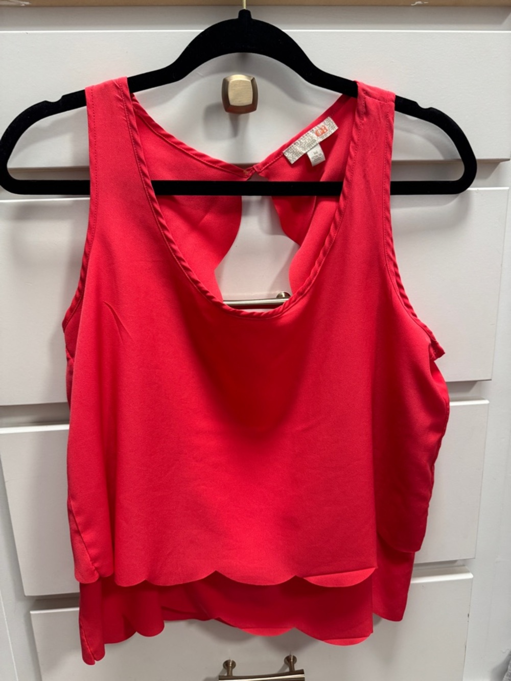 Gianni Bini Hot Pink Scallop Hem Sleeveless Camisole